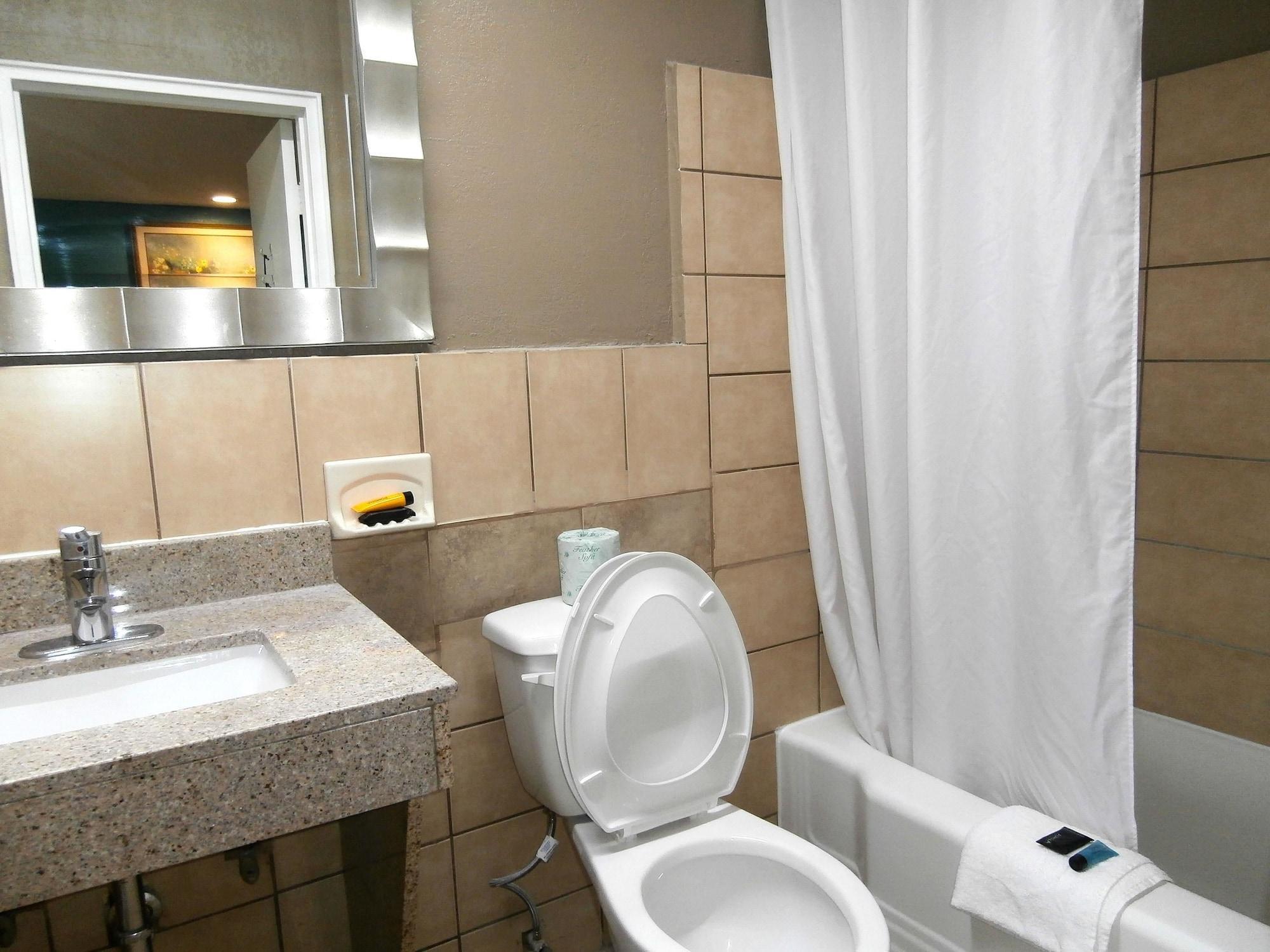 Americas Best Value Inn-Savannah Kültér fotó